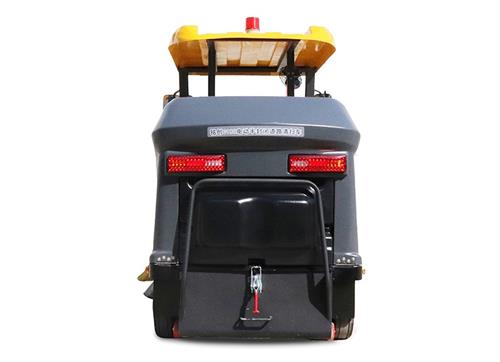 電動(dòng)掃地車
